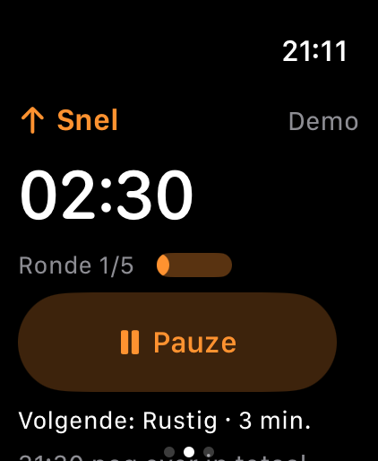 Sokuho laat de aftelling voor de stevige wandelinterval zien.